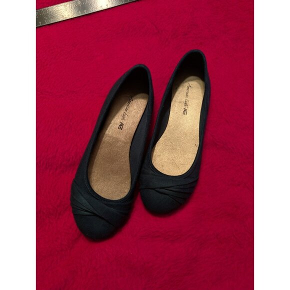 American Eagle Payless Womens 6 Dark Green Ruched Ballet Flats Faux Suede - Picture 1 of 7